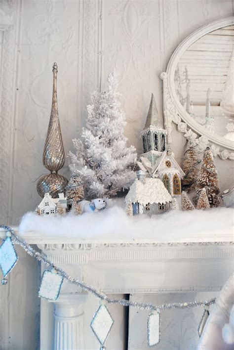 How to Decorate With Fake Snow 